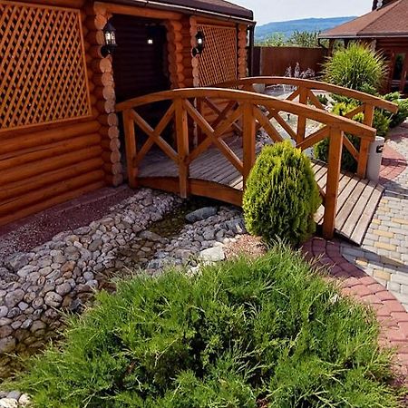 Візит Hotell Bushtyno Eksteriør bilde
